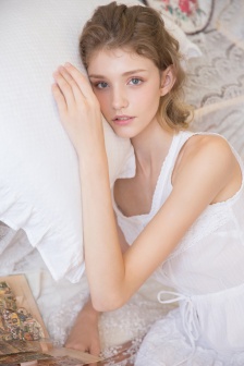 女裤开档不打马赛克